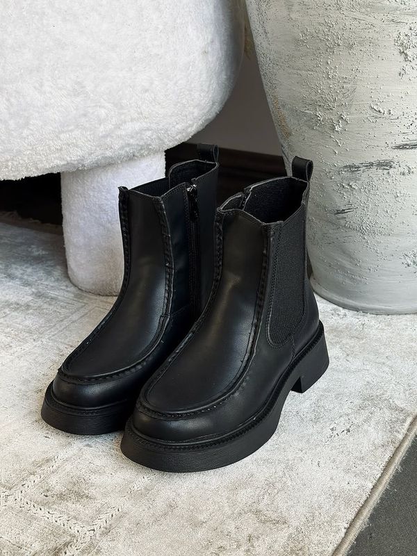 نیم بوت کلاسیک