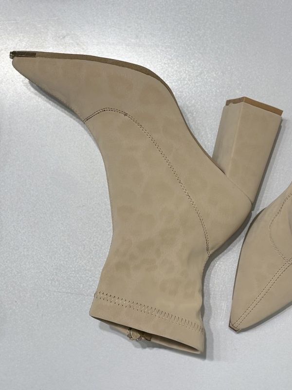 نیم بوت استرج پلنگی