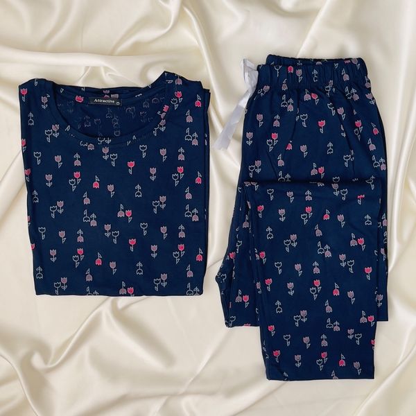 ست تیشرت و شلوار زنانه برند Attractive طرح گل لاله (نخ پنبه - رنگ سرمه‌ای)