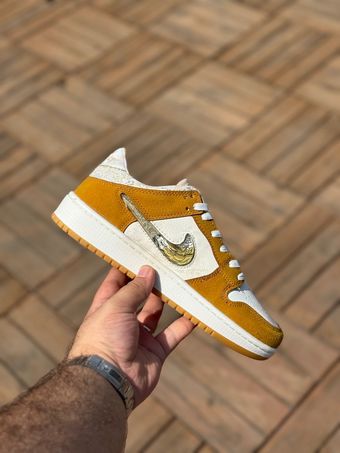 کفش جردن دراگون سفید عسلی