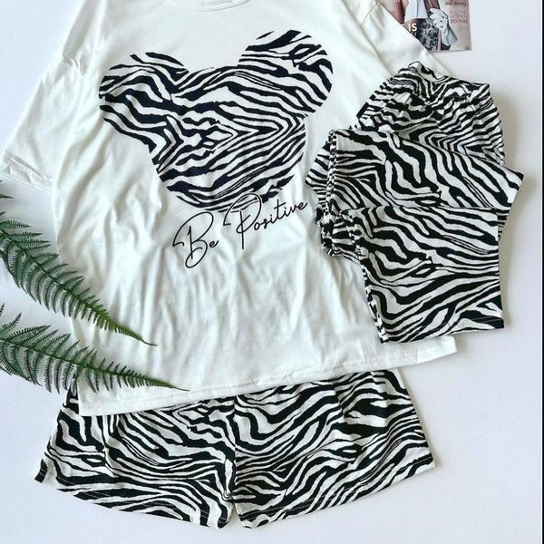 ست 3 تکه تیشرت، شلوار و شلوارک زنانه شین‌دخت طرح گورخری (Zebra)