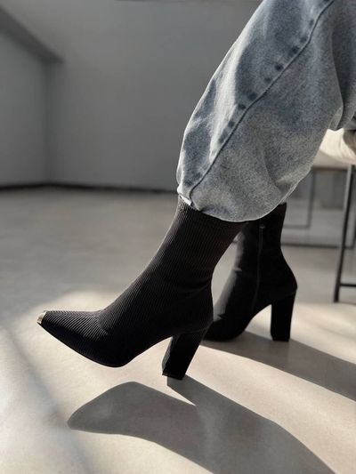 نیم بوت بافتی کبریتی