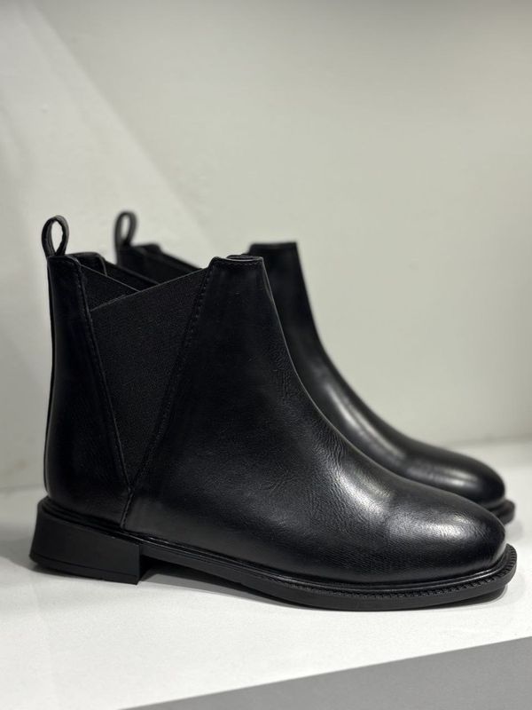 نیم بوت کلاسیک دو طرف کش