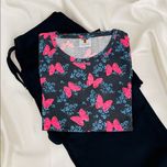 تیشرت طرح پروانه و شلوار مشکی (فریسایز و فولکش)