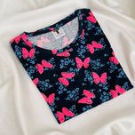 تیشرت زنانه نخ پنبه برند T&Your طرح پروانه سرخابی (رنگ مشکی)