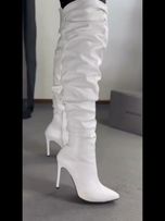 چکمه بلند نوک تیز