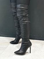 چکمه بلند نوک تیز