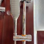 نگهدارنده گوشی دوش حمام