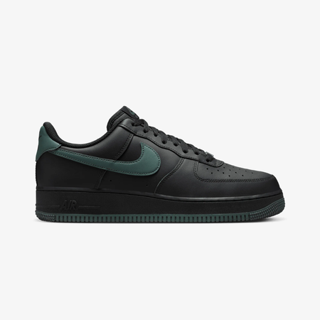 Nike Air Force 1 vintage green