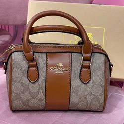 کیف  coach