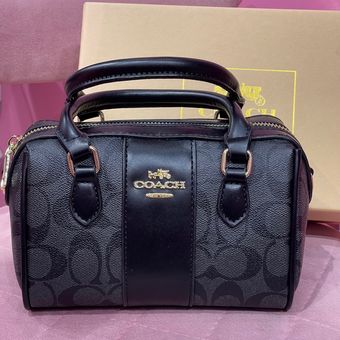 کیف coach مشکی