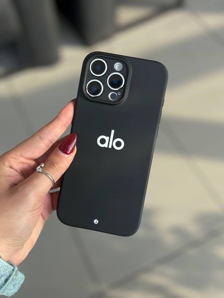 قاب آیفون سیلکونی alo🖤