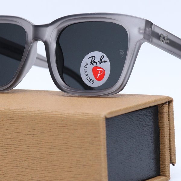 عینک برند RAYBAN کد 181192