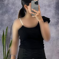 کراپ تاپ سرشانه مروارید