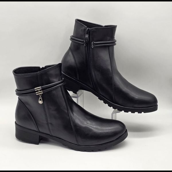 نیم بوت زیپی بندی نگین دار