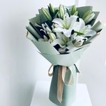 دسته گل لیلیوم سفید