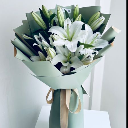دسته گل لیلیوم سفید
