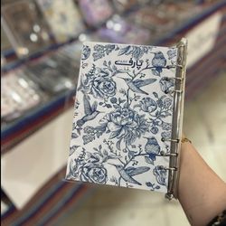 کلاسور شفاف پینترستی طرح قلم آبی پارف