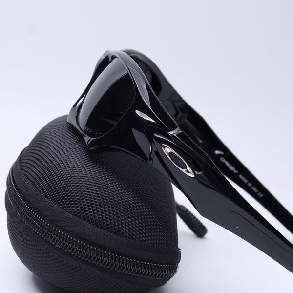 عینک برند OAKLEY کد 181421