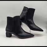 نیم بوت کلاسیک پاشنه نوک تیز