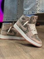 نیم ساق جردن پوست ماری شاین