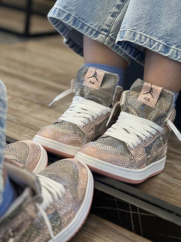 نیم ساق جردن پوست ماری شاین