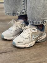 کتونی نایک v2k