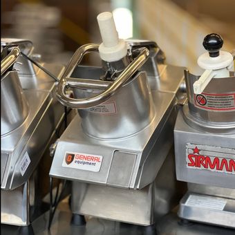 خلال کن جنرال