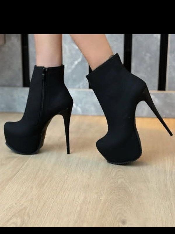 نیم بوت بغل زیپ پاشنه15سانت