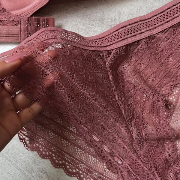 ست شورت و سوتین گیپور هارنسی زنانه