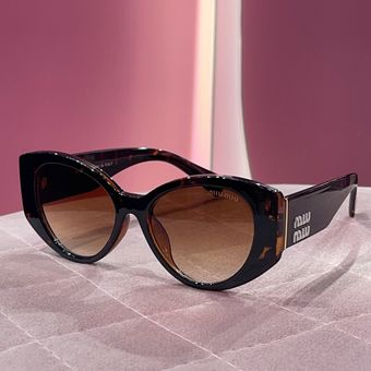 عینک miu miu پلنگی شیشه قهوه ای