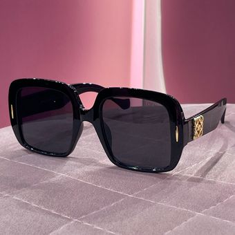 عینک loewe مشکی