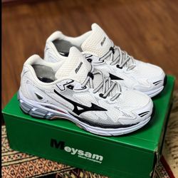 کتونی میزانو سفید