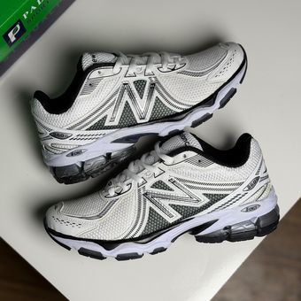 کتونی نیوبالانس860-V2 مردانه