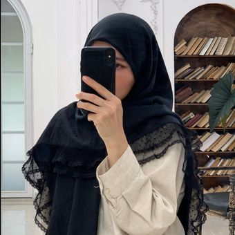 روسری وال مشکی دور تور