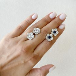 گوشواره جواهری گل کوچک
