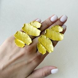 گوشواره طلایی