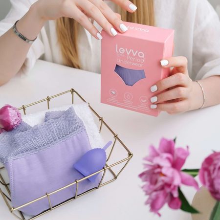 لباس زیر قاعدگی لیوا فارما مدل بامبو کمرگیپور