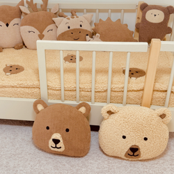 کوسن خرس عریض