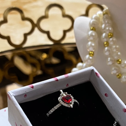 انگشتر قلبی