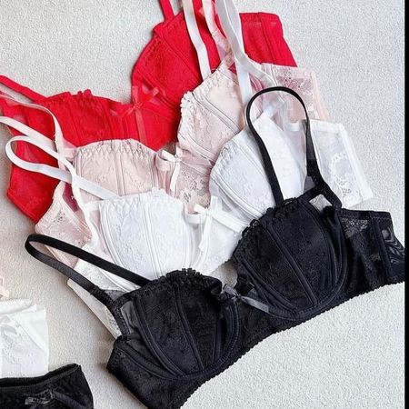 سوتین تک اروپایی