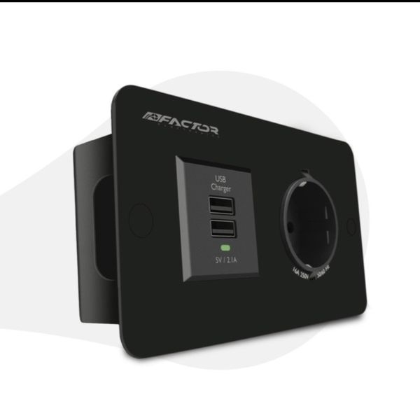 پریز توکار MDF به همراه پورت USB