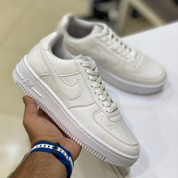 کتونی نایک ایر فورس تمام سفید سایز 41 تا 44