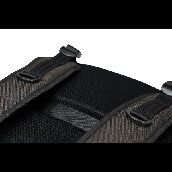 کوله پشتی لپ تاپ برند Mark ryden مدل MR-826 مناسب حمل لپ تاپ تا سایز 15.6 اینچ