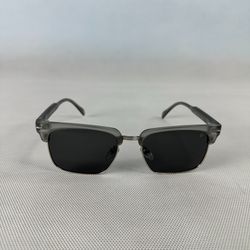 عینک آفتابی دیوید بکهام مدل UM1872