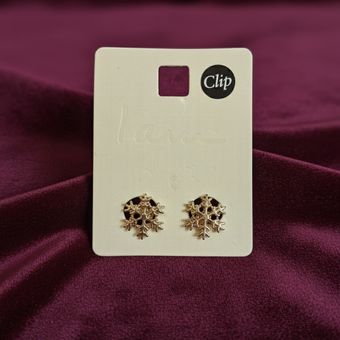 گوشواره میخی طرح برف