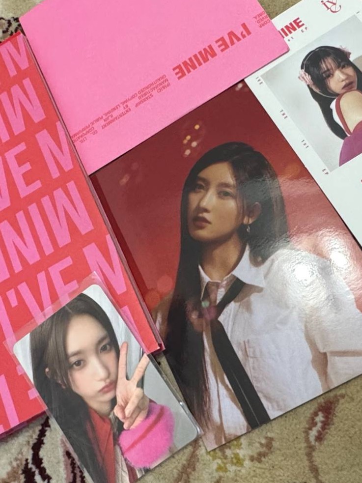 البوم اصل افیشیال ماین ایو ive