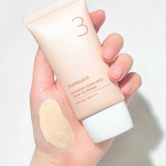 کرم ضد آفتاب چندکاره بژ تون‌آپ نامبوزین شماره 3 Numbuzin No.3 Porcelain Base-Skip Tone Up Beige