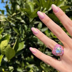 انگشتر طرح قلب نگین دار