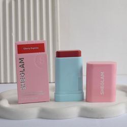 رژگونه استیکی گلس گلو شیگلم رنگ Cherry Expres